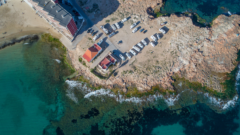 Guía completa de áreas para autocaravanas en la Costa Blanca