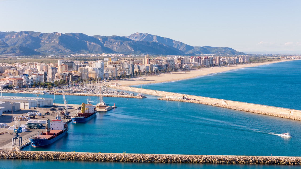 Best Real Estate Agents in Gandía: Tips & Comparison 2025