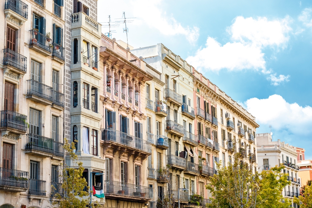 Buy an Apartment in Spain for €400,000: The Ultimate Guide