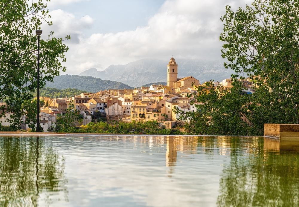 Buying a House on the Costa Blanca: Villages, Prices & Tips