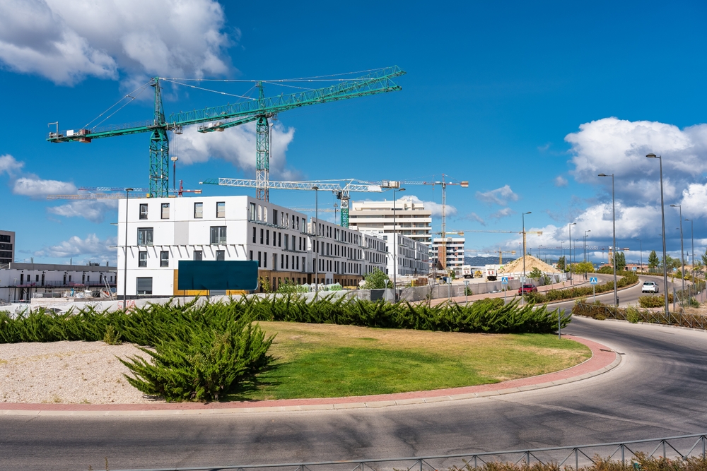 Construcción sostenible en España: Subsidios y ayudas 2024