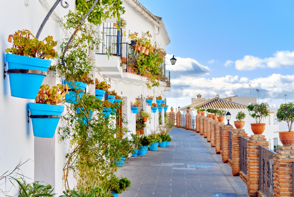 Top 15 Most Popular Locations to Buy a House in Spain