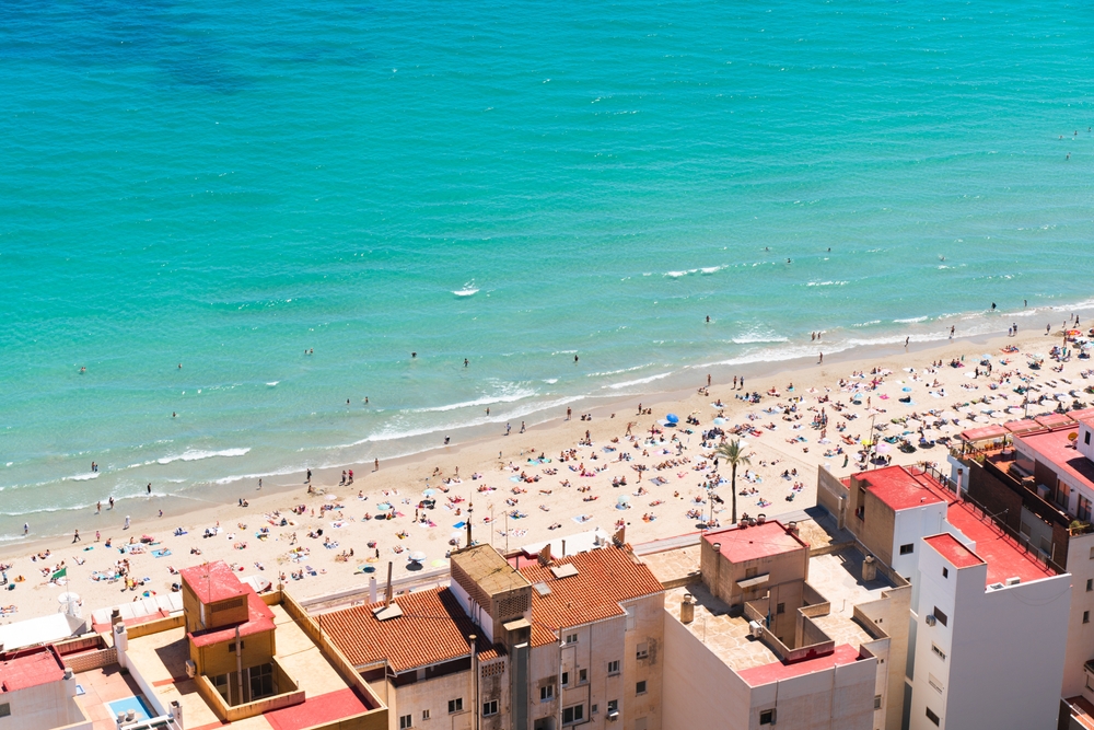 Living by the Sea in Spain: The Complete Guide