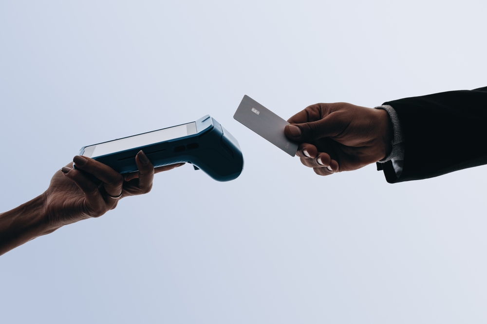 Pinnen in Spain: Essential Guide to Paying by Card