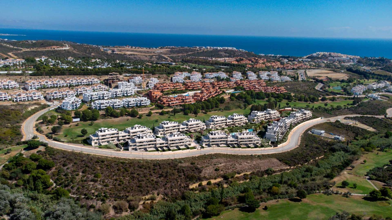 Bliss Homes: New Build Apartments in Casares Golf, Spain