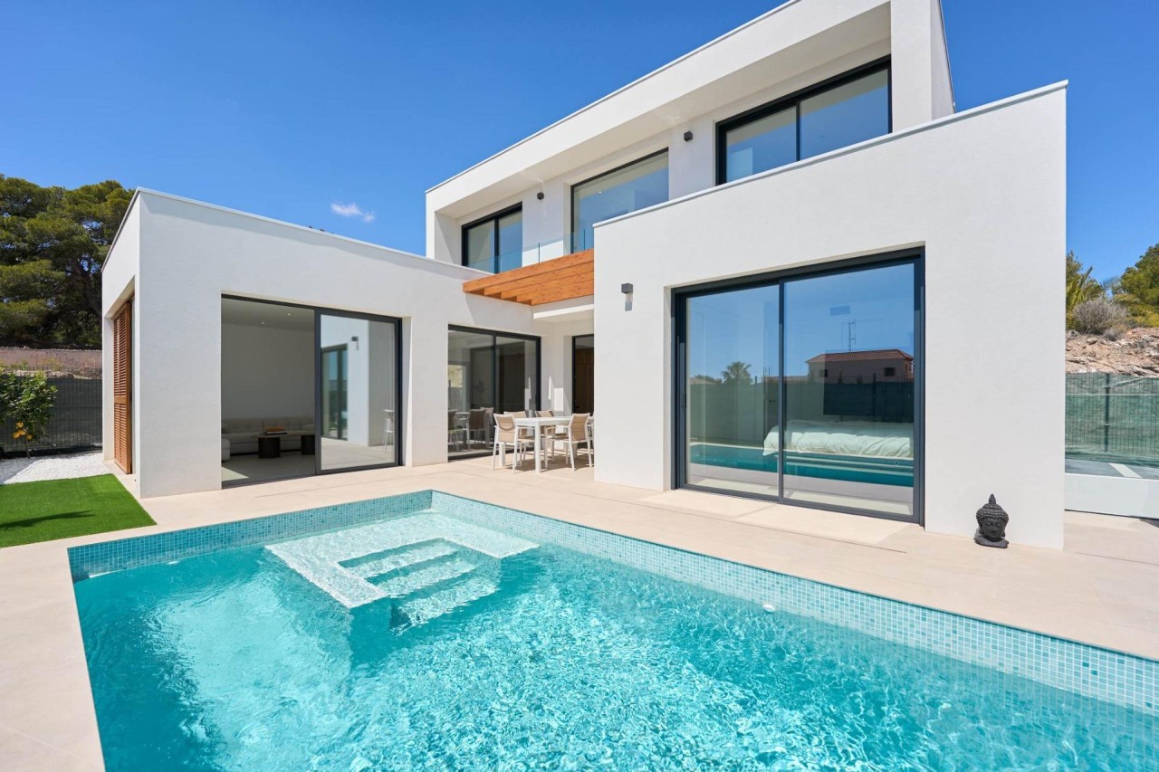 Turquesa Homes: Villas de Obra Nueva en Alfaz del Pi, Costa Blanca
