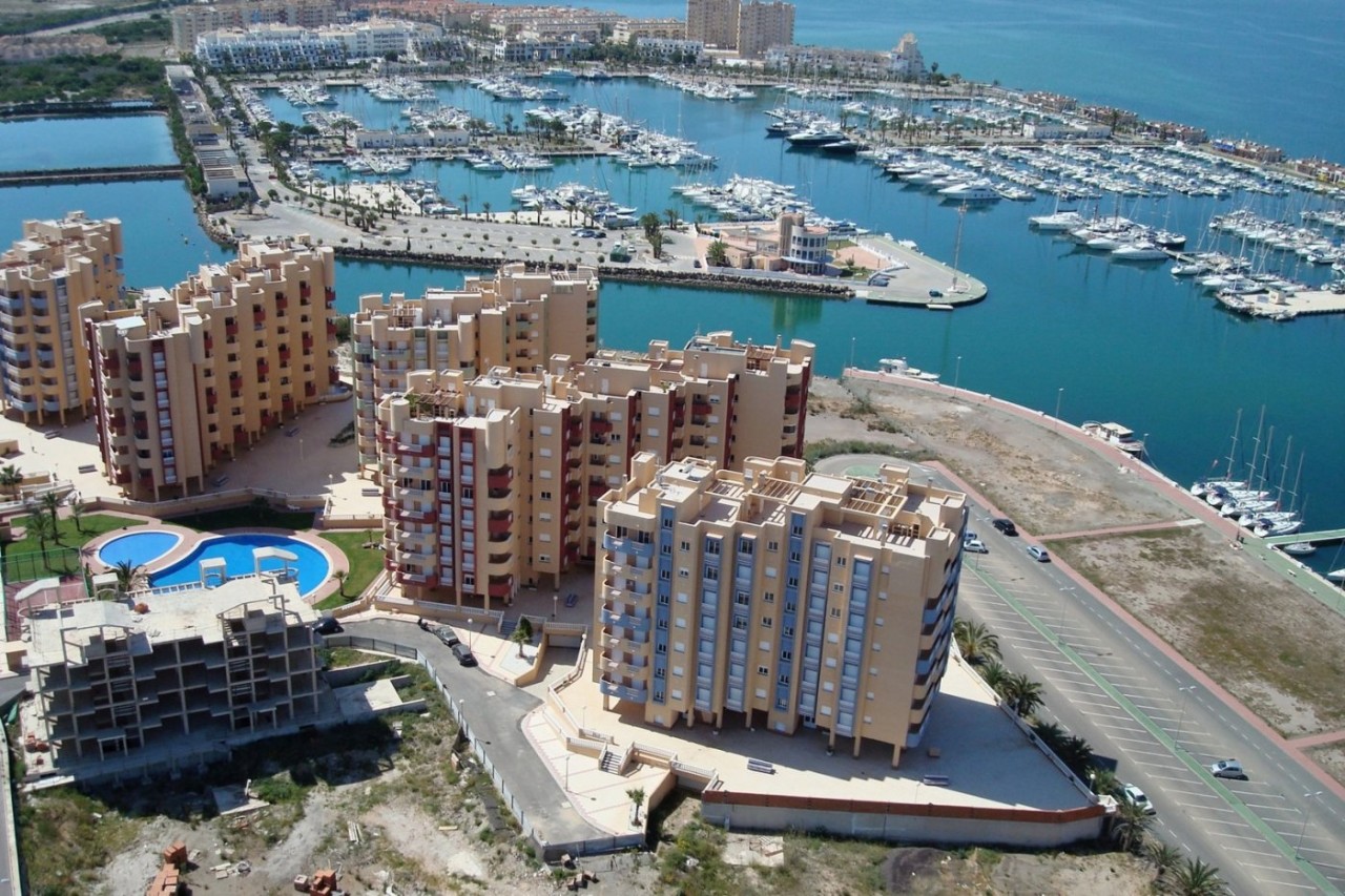 Miradores del Puerto: Apartamentos nuevos en La Manga del Mar Menor
