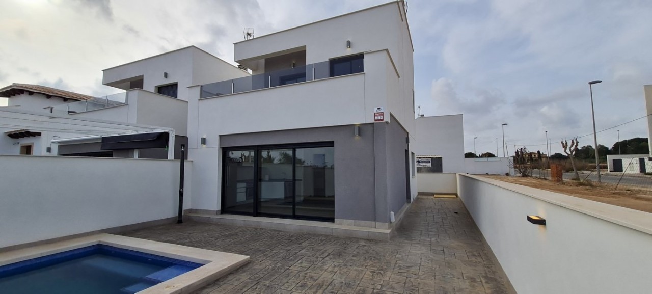 Nieuwe villa te koop in Orihuela Costa | La Vista Boulevard