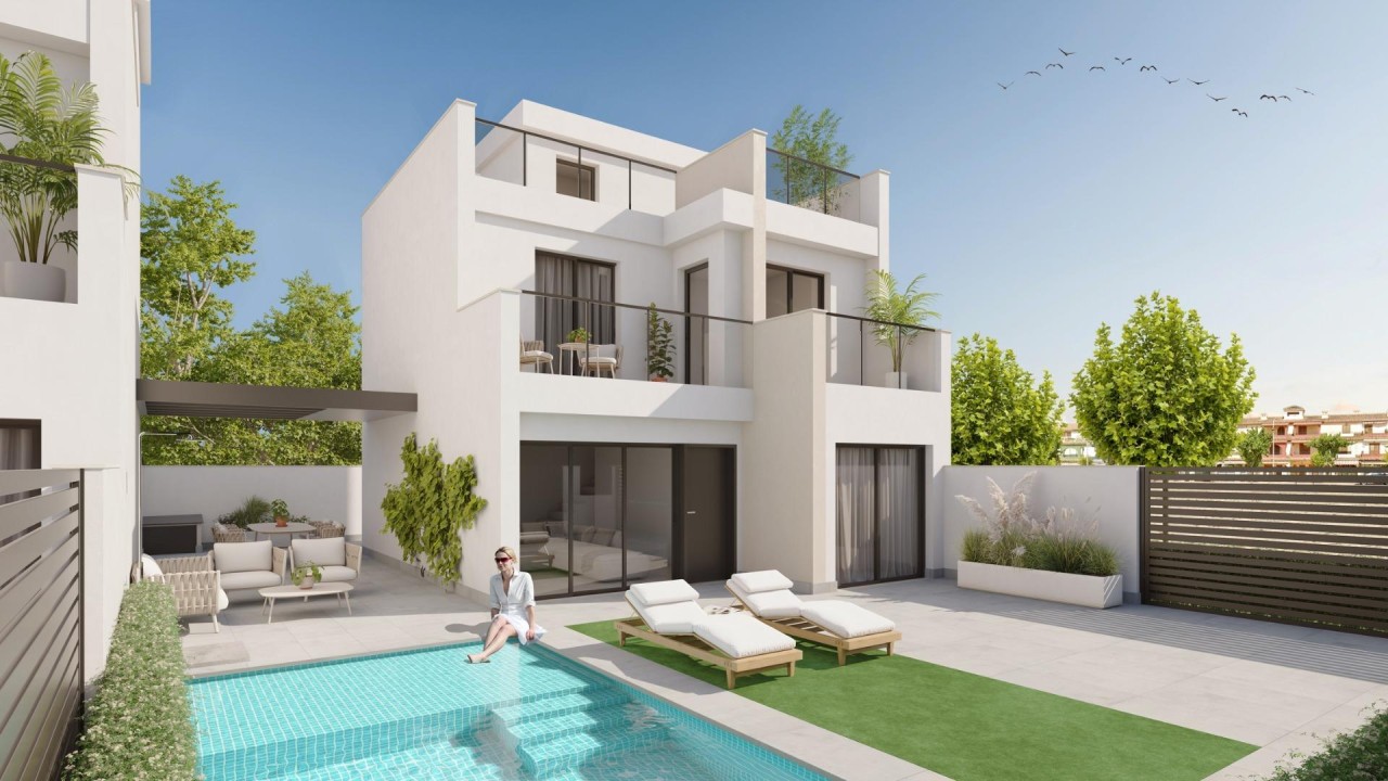 LA BEACH New Build Villas in Los Alcazares, Murcia Coast