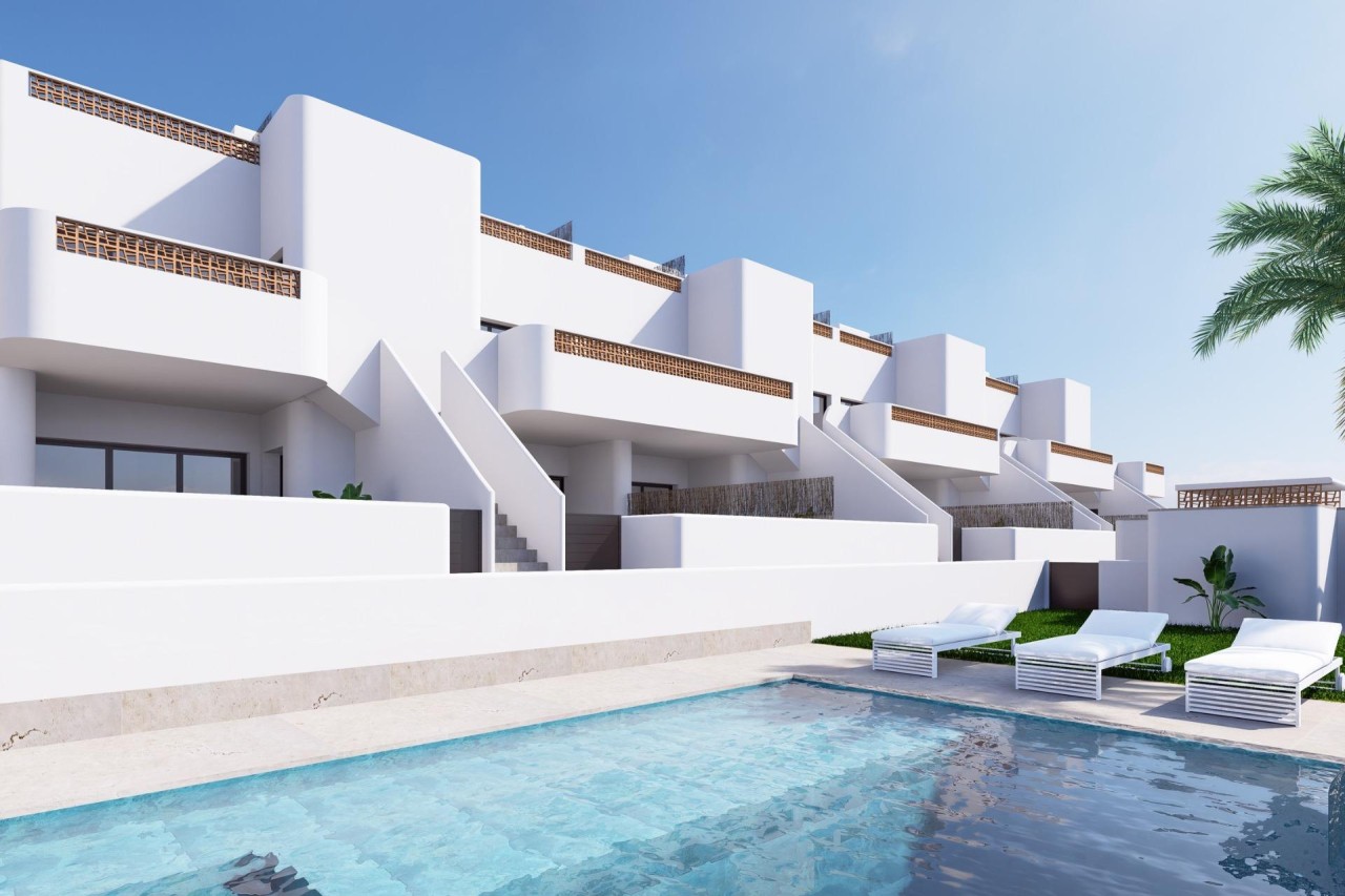 MYKONOS APARTMENTS: Bungalows obra nueva en Dolores, Alicante