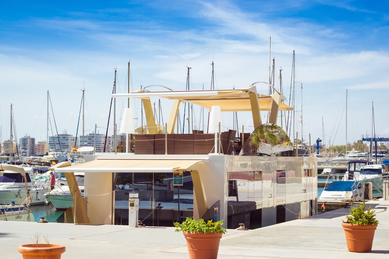 Marina Las Salinas: San Pedro del Pinatar, Scuba diving at Moon Dive, Jetski Thrills, Sunset Markets