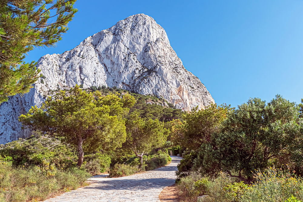 Ascendí la roca de Calpe: mi aventura en Peñón de Ifach