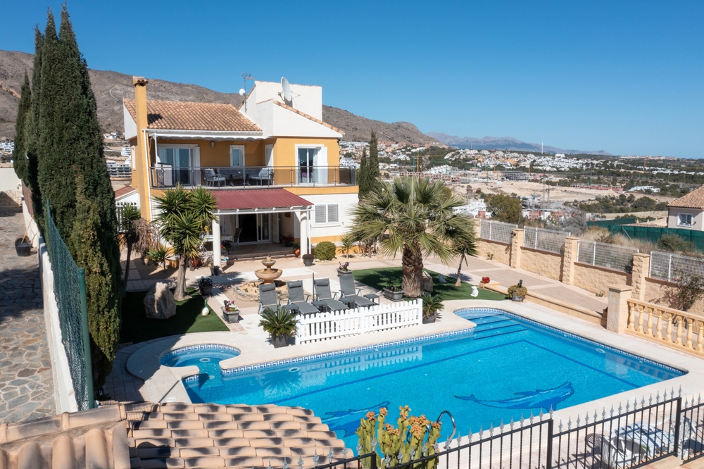 Buy a House in Benidorm – Homes for Sale in Benidorm Spain