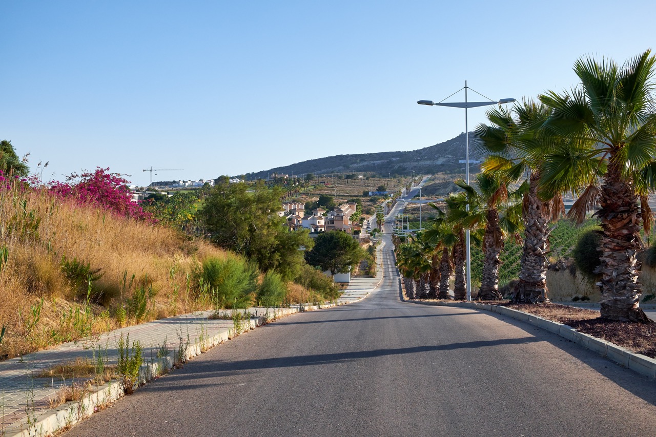 Selling Your House in Algorfa: Top Tips for Maximum Profit