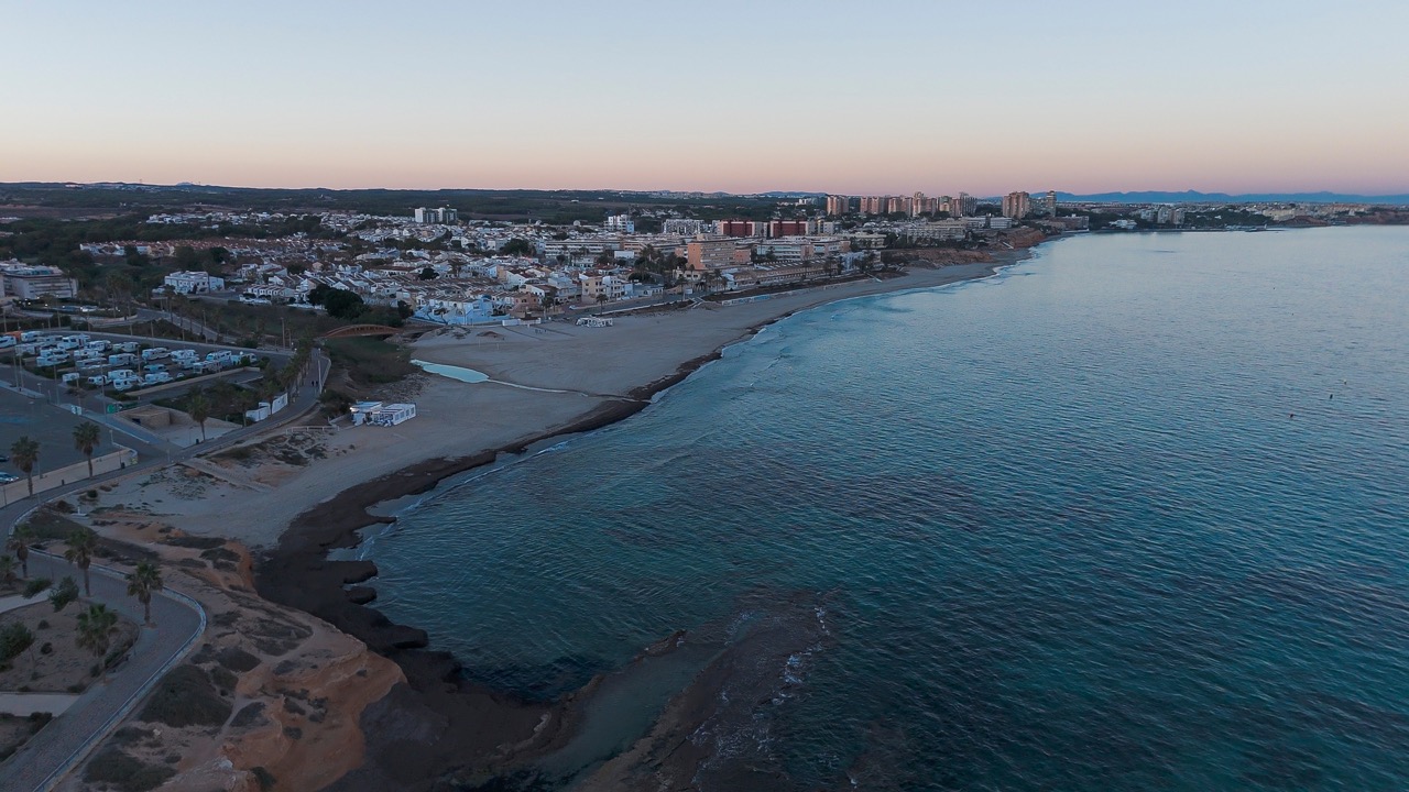 Mejor inmobiliaria en Pilar de la Horadada: Guía 2025