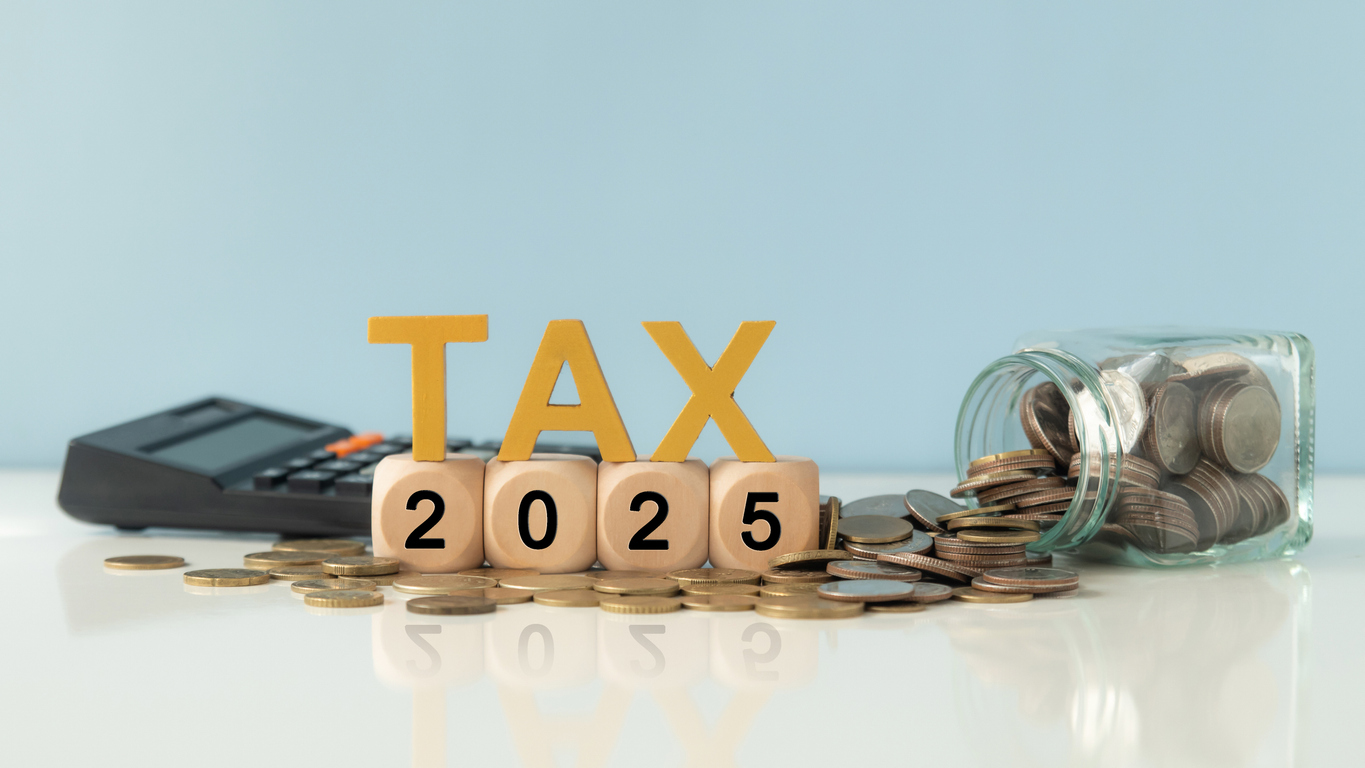 Normas fiscales para jubilados en España en 2025: claves