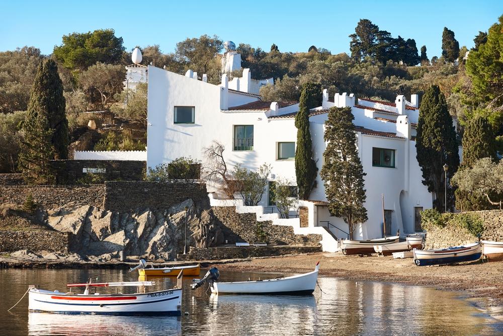 Buy a House in Spain for €300,000: The Complete Guide