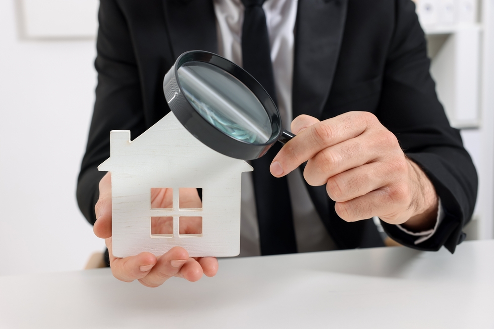 How to Choose a Reliable Real Estate Agent in Spain: 10 Tips