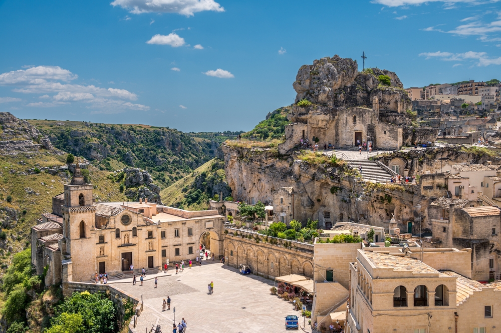 Top 10 Regions for a Second Home in Italy: Tuscany to Puglia